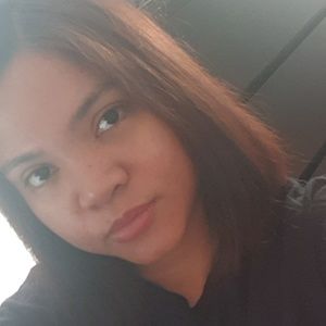 Meet your Posher, Abigail